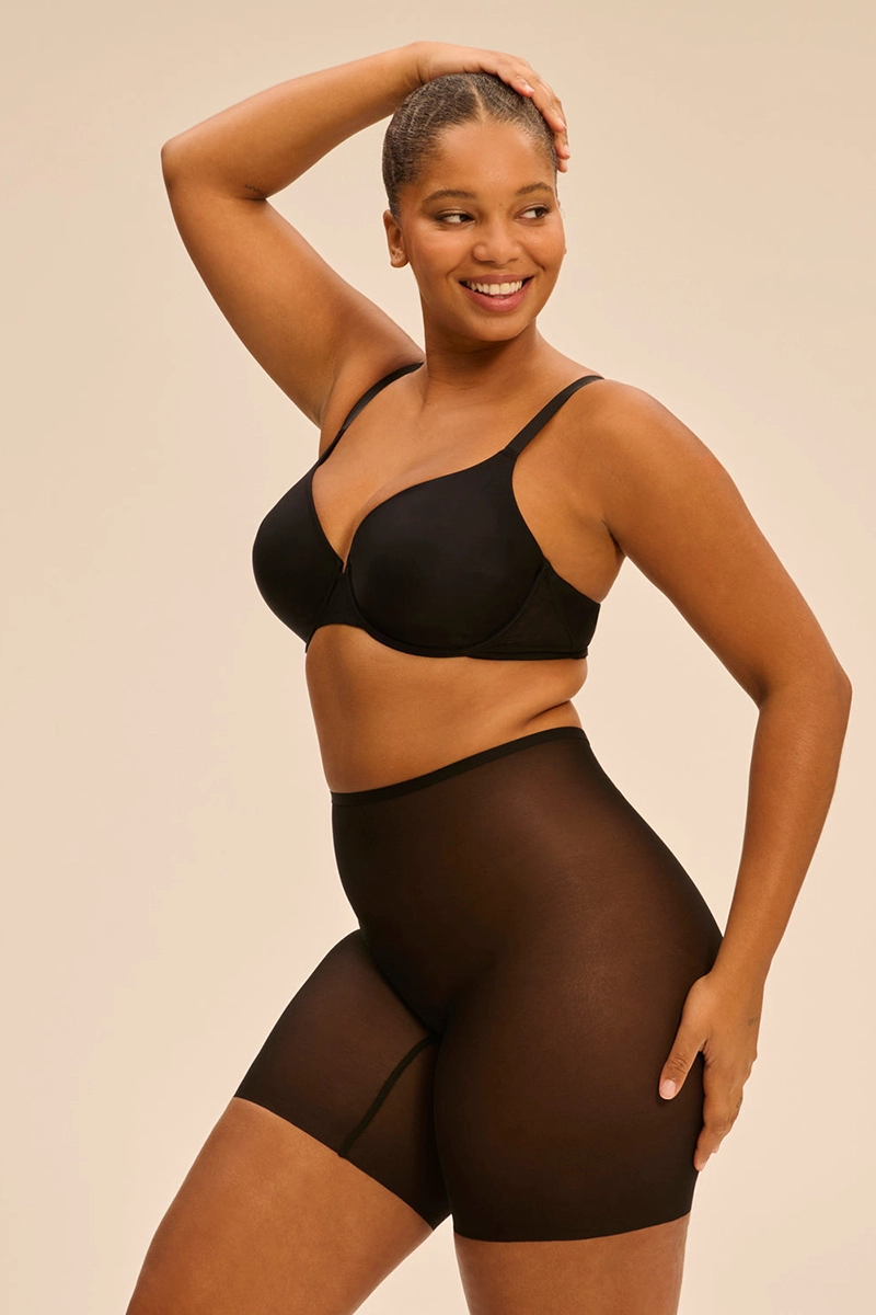 Simone Perele koreguojancios kelnaites