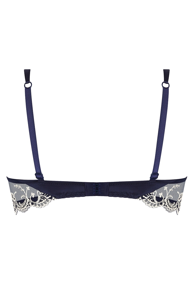 Lise Charmel liemenele