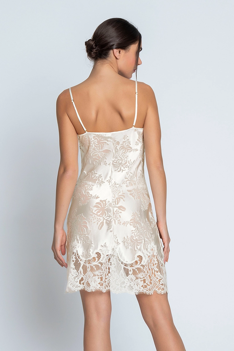 Lise Charmel naktiniai