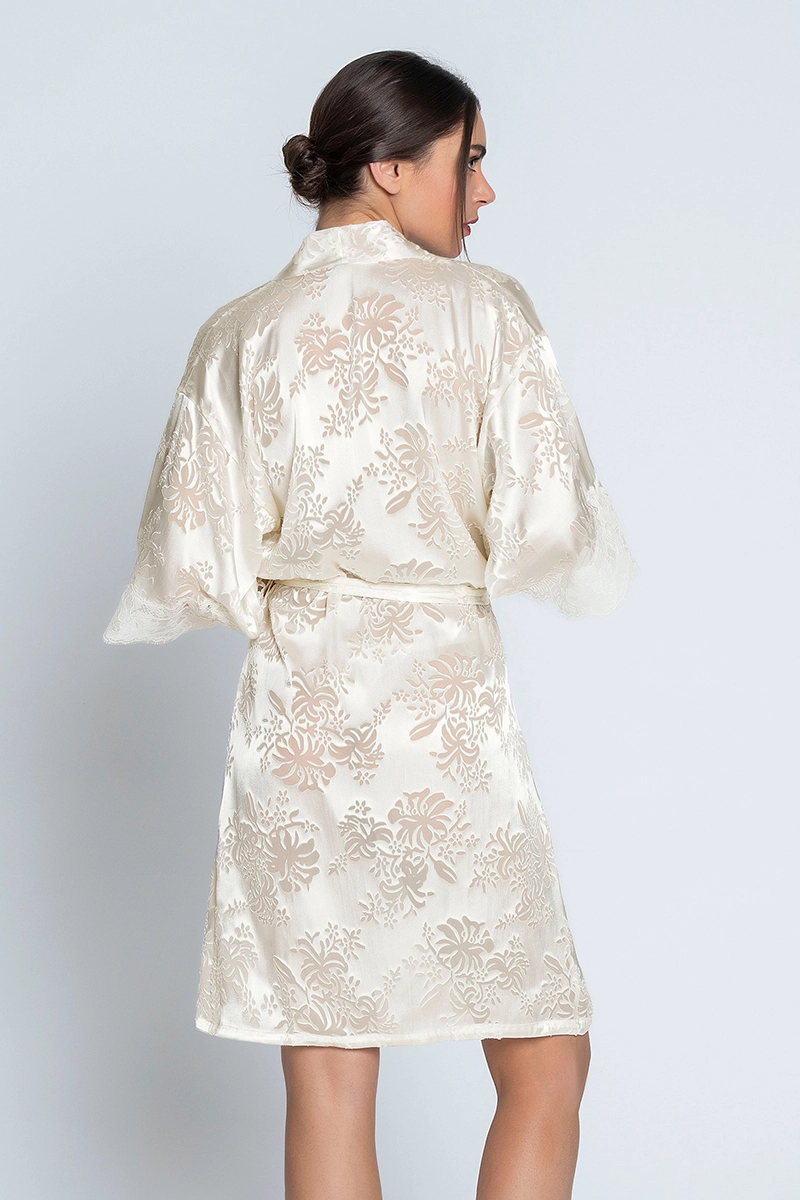 Lise Charmel chalatas