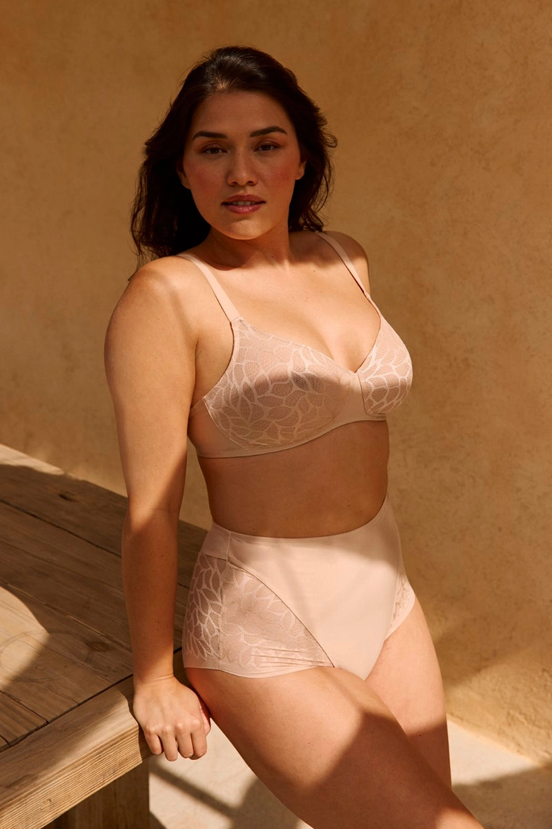 Sans Complexe, Perfect Curves Formuojančios kelnaitės