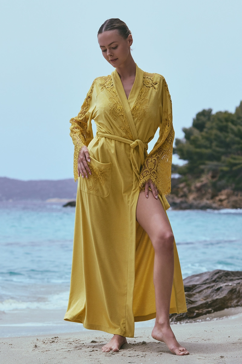 Marjolaine, Aphrodite Ilgas chalatas