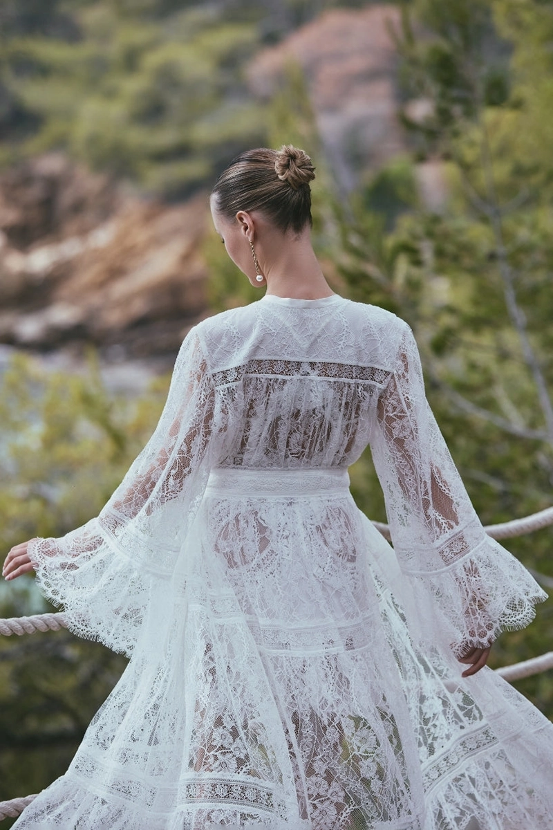 Marjolaine, Angele ilgas romantiškas penjuaras