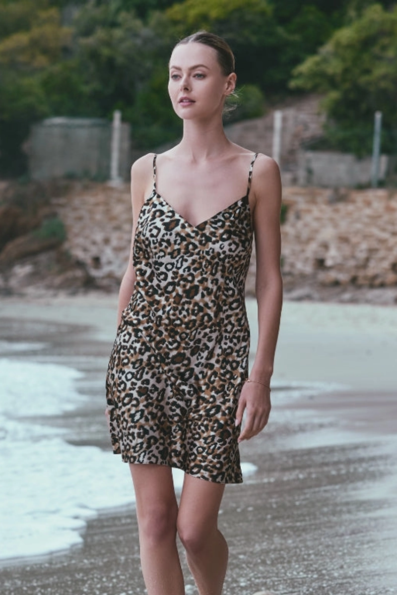 Marjolaine, Ambre Naktiniai su plonom petnešėlėm