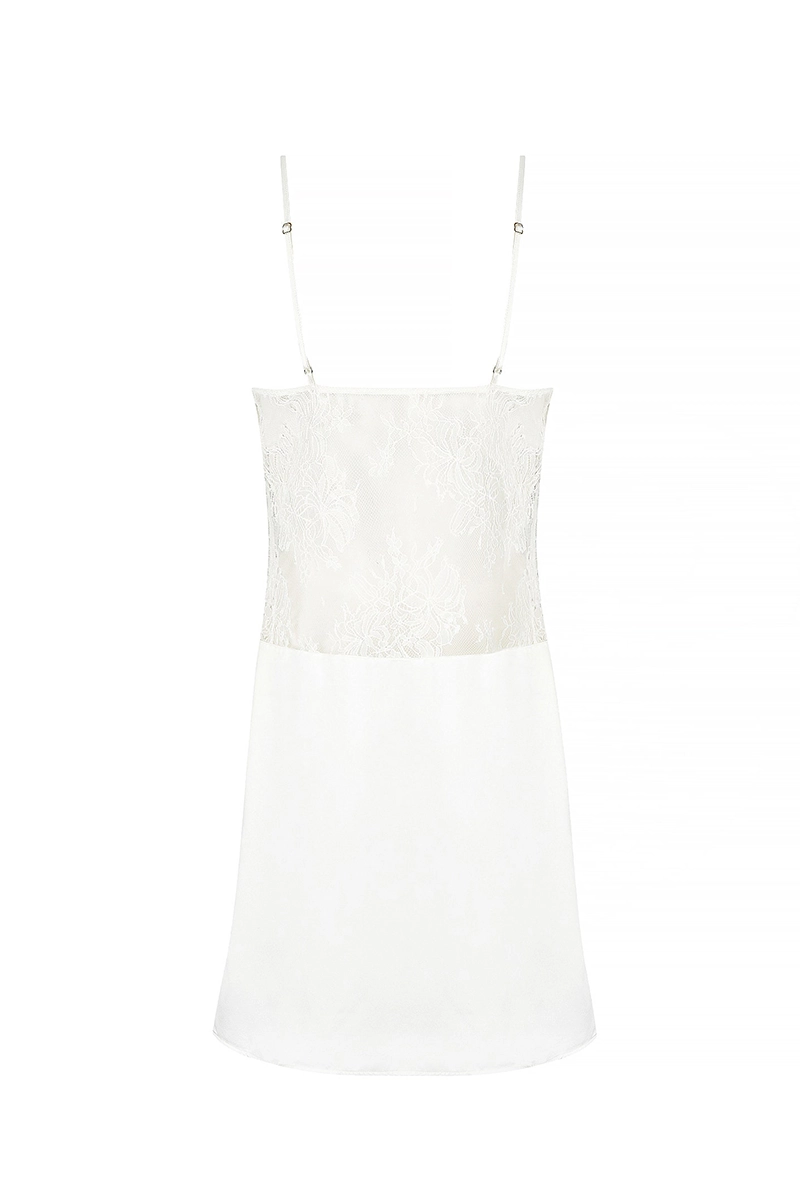 Lise Charmel, Bellissime Amour Naktiniai plonomis petnešėlėmis